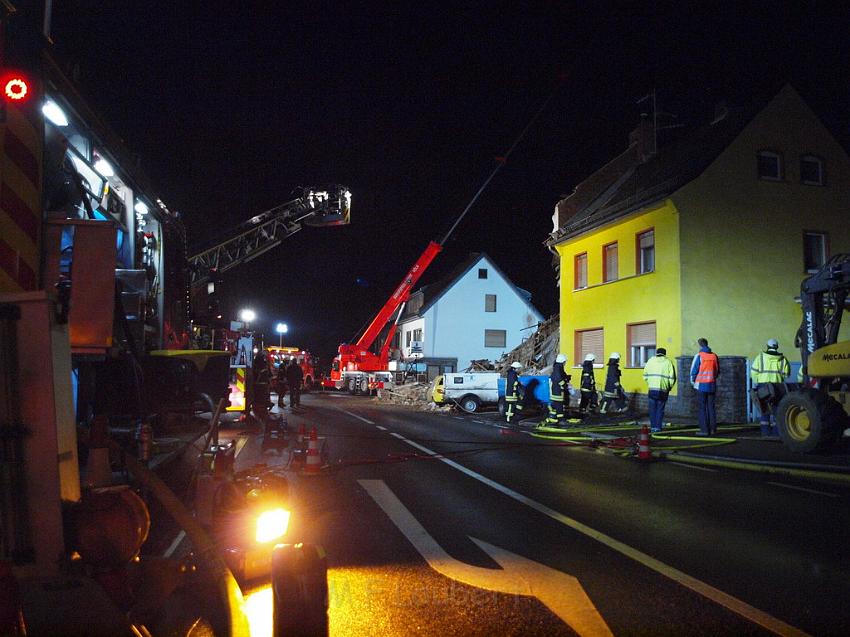 Hausexplosion Bruehl bei Koeln Pingsdorferstr P225.JPG